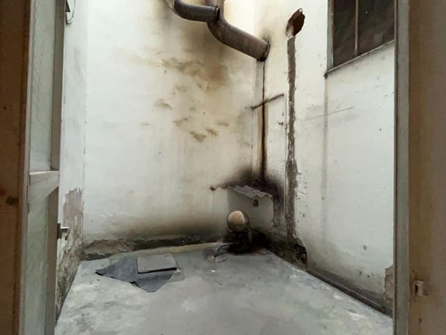 2 bedroom Commercial for rent in Vila-real - € 500 (Ref: 7873613)