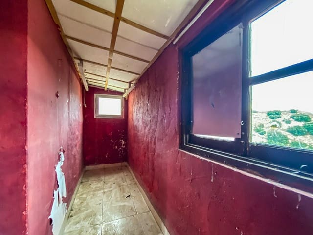 3 makuuhuone Rivitalo myytävänä paikassa Vilafranca mukana 
autotalli - 13 500 € (Ref: 8013663)