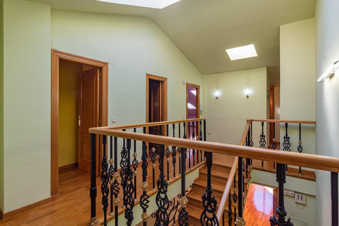 6 soverom Penthouse til salgs i Castello de la Plana - € 420 000 (Ref: 8074429)