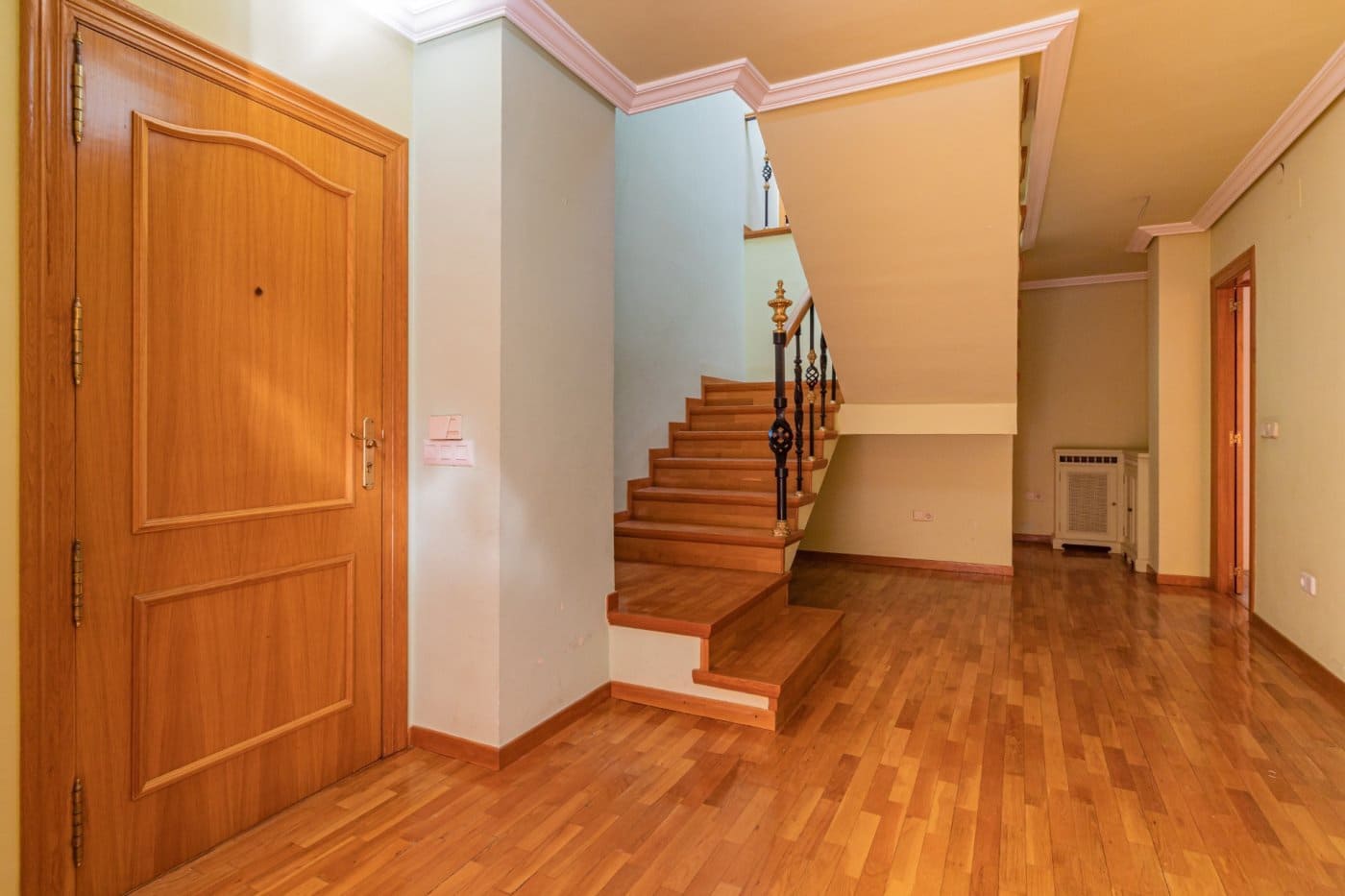 6 soverom Penthouse til salgs i Castello de la Plana - € 465 000 (Ref: 8074429)