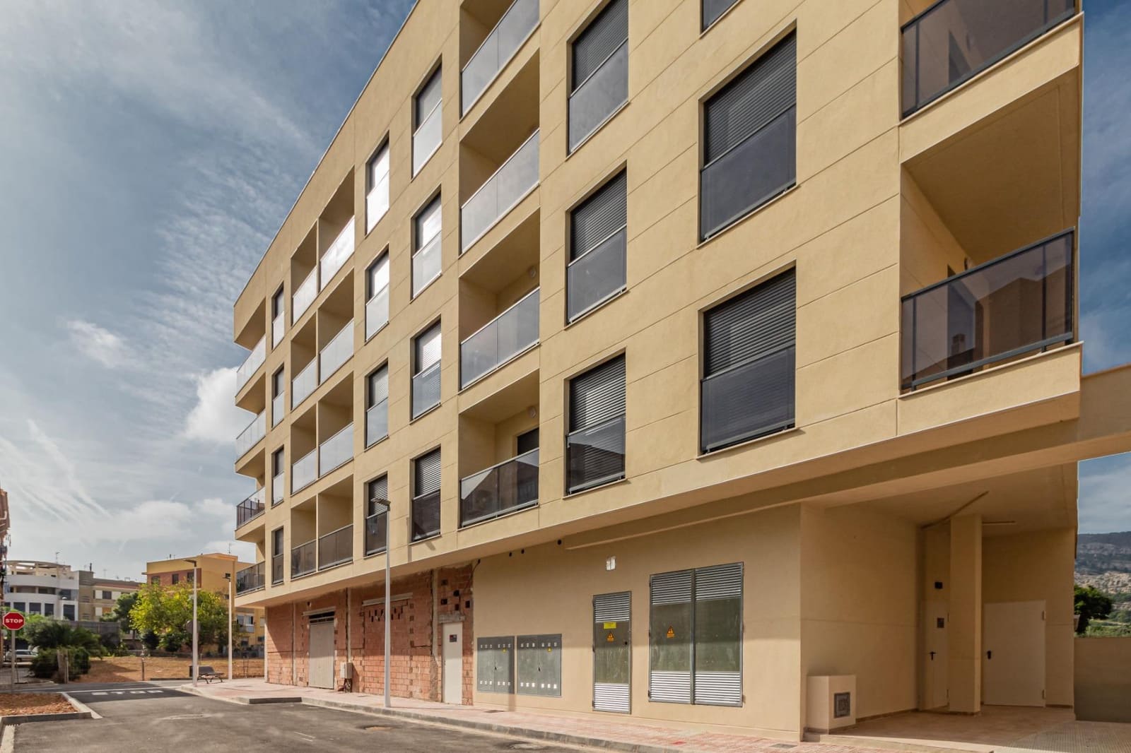 Garasje til salgs i Oropesa  - € 7 000 (Ref: 8133817)