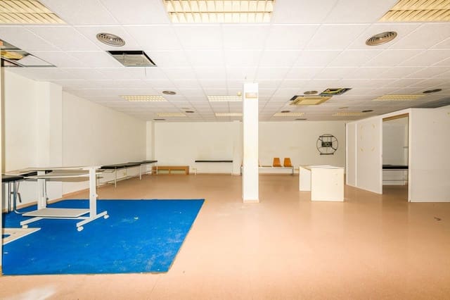 Commercial for sale in Este, Castelló de la Plana - € 194,000 (Ref: 8162134)