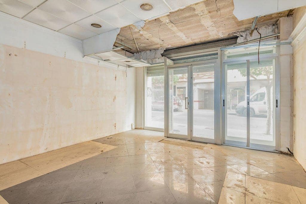 Commercial for sale in Castello de la Plana - € 169,800 (Ref: 8162136)