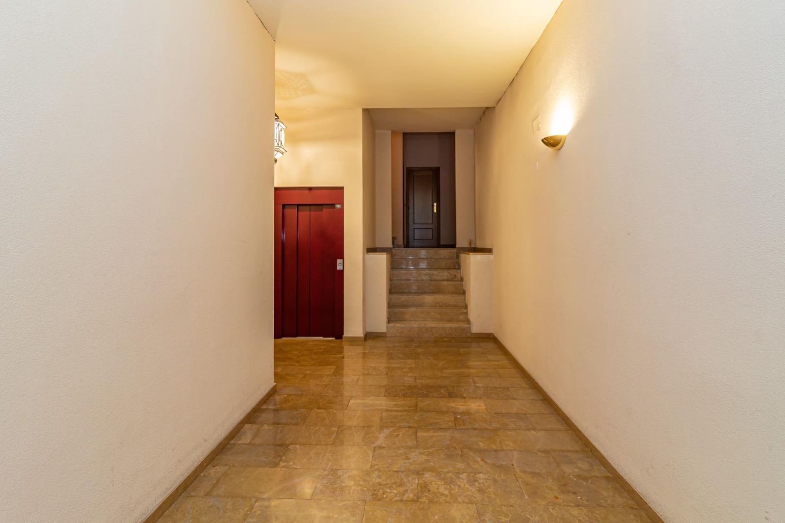 3 bedroom Flat for sale in Castello de la Plana - € 450,000 (Ref: 8318284)