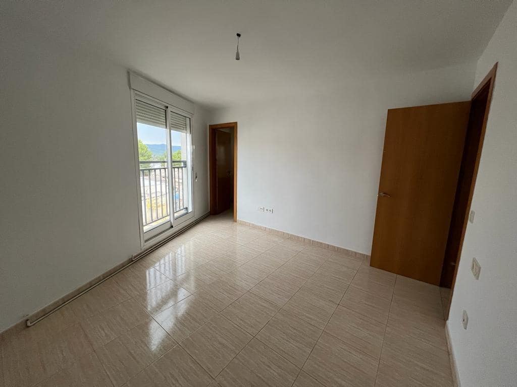 3 soveværelse Semi-Rækkehus til salg i La Salzedella med garage - € 73.500 (Ref: 8428828)