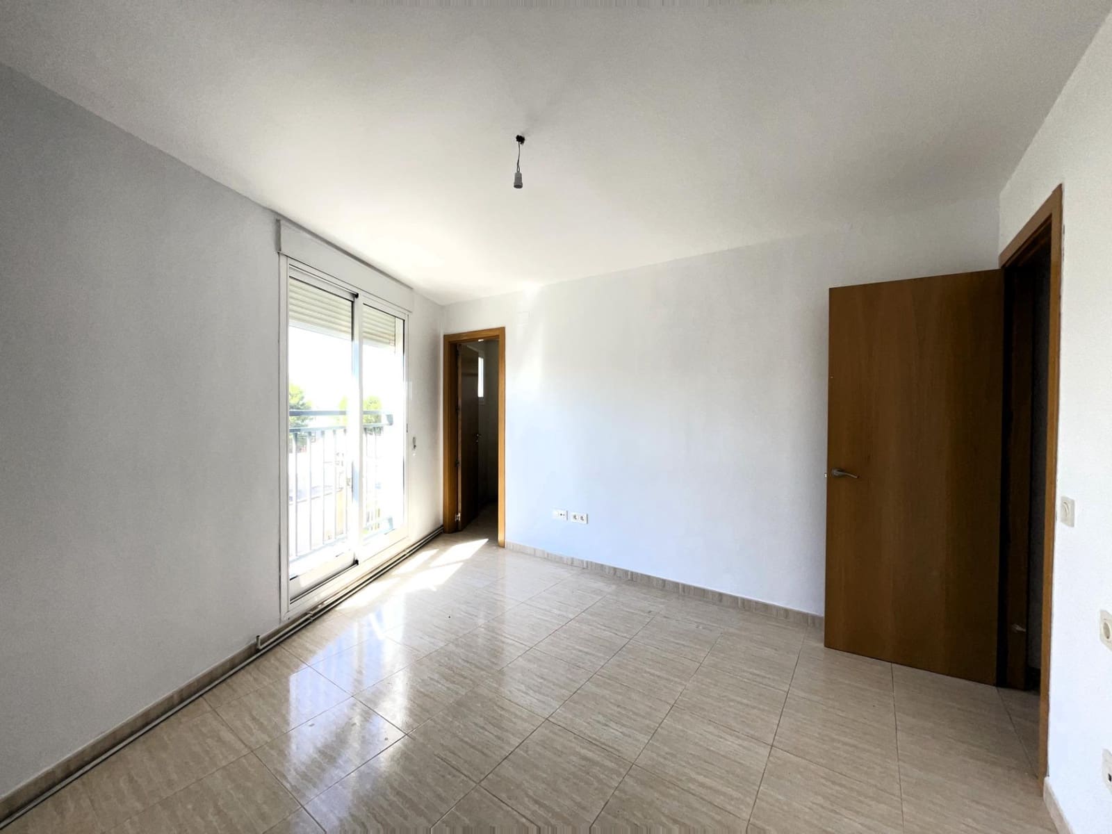 3 soveværelse Semi-Rækkehus til salg i La Salzedella med garage - € 73.500 (Ref: 8428828)