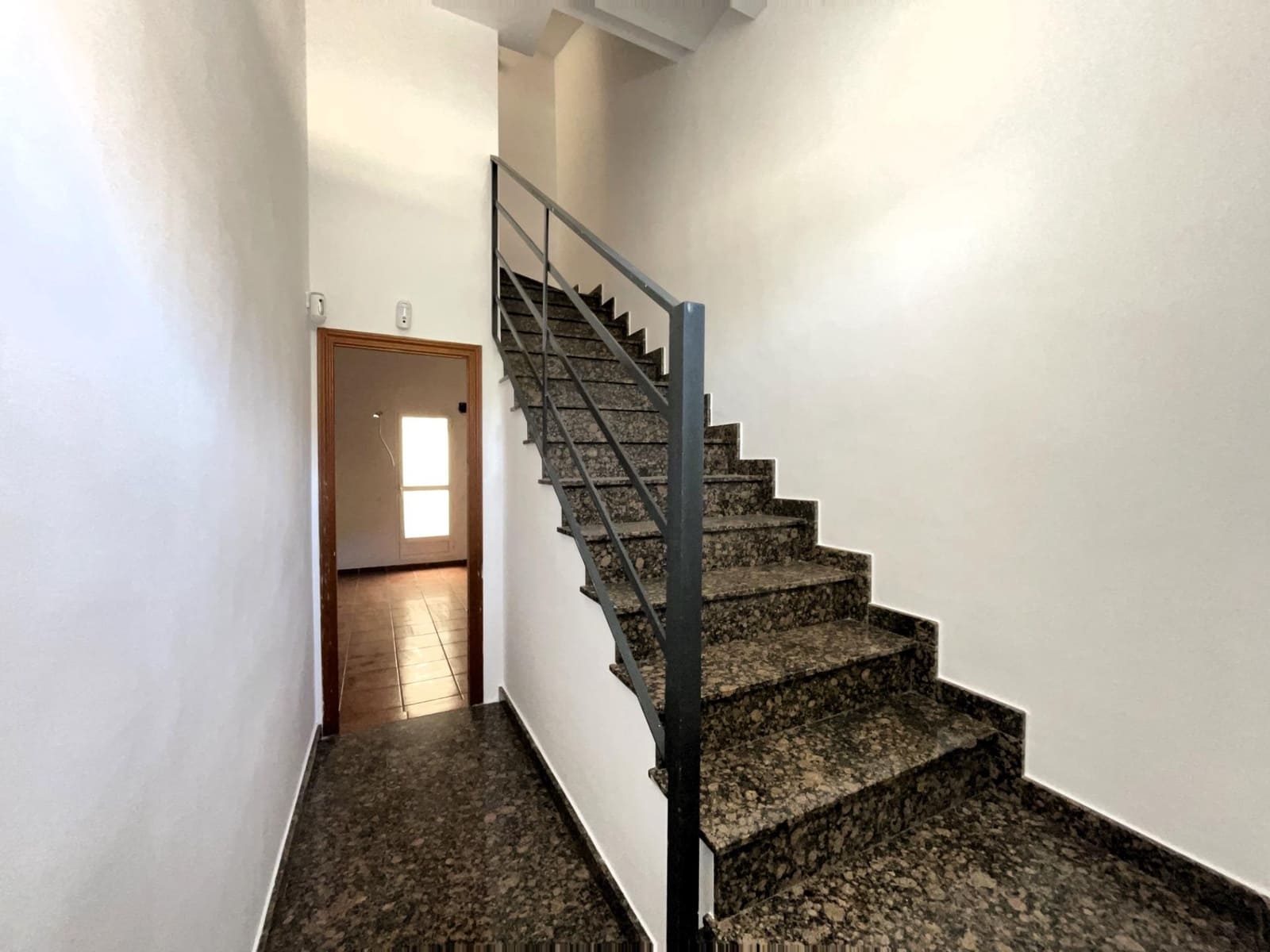 3 soveværelse Semi-Rækkehus til salg i La Salzedella med garage - € 73.500 (Ref: 8428828)