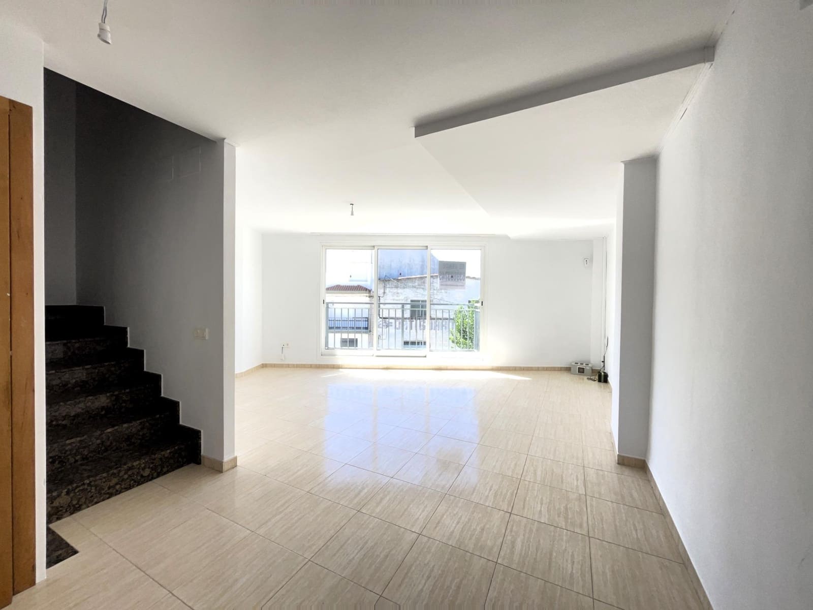 3 soveværelse Semi-Rækkehus til salg i La Salzedella med garage - € 73.500 (Ref: 8428828)