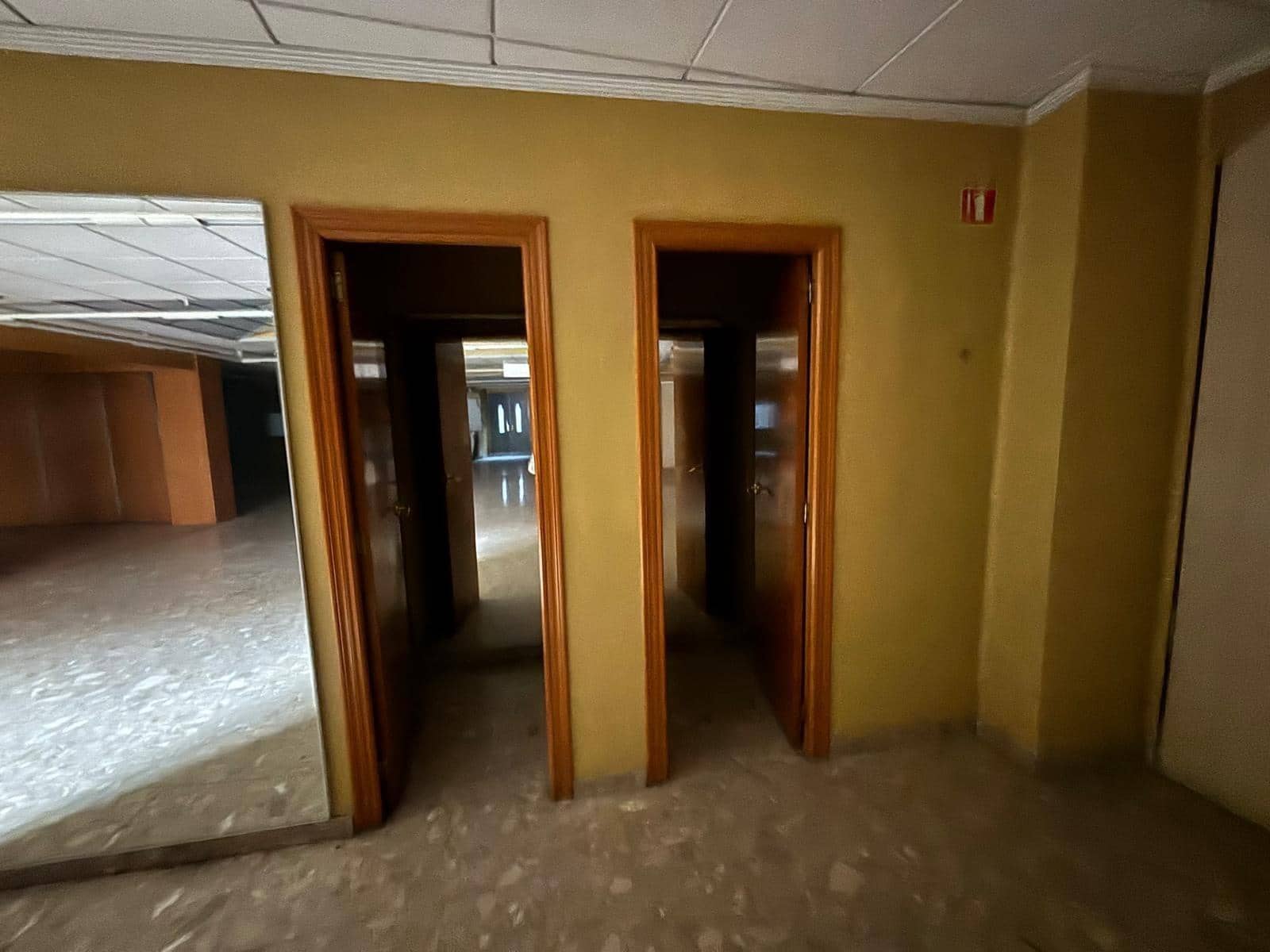 Erhverv til salg i La Vall d'Uixo - € 300.000 (Ref: 8434256)