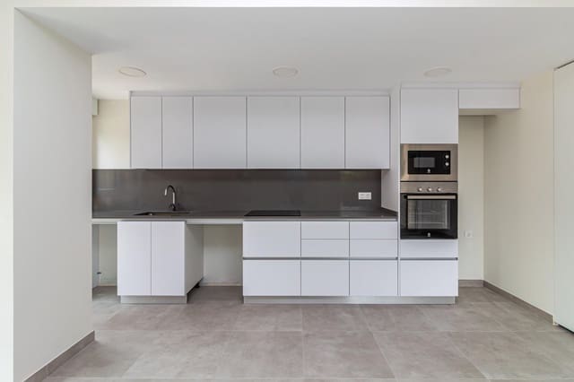 3 makuuhuone Asunto myytävänä paikassa Sur, Castelló de la Plana - 280 000 € (Ref: 8437097)