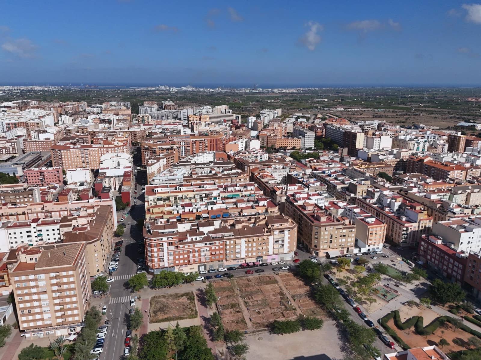 3 slaapkamer Flat te koop in Castello de la Plana - € 280.000 (Ref: 8437097)