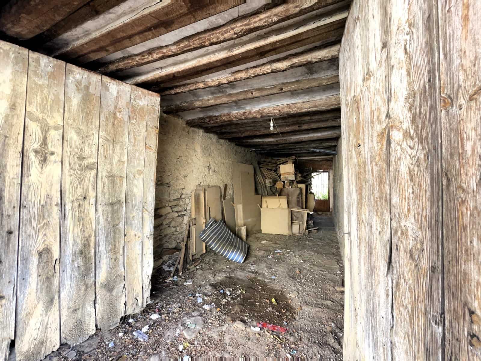 Casa de 3 habitaciones en Vilafranca en venta - 43.800 € (Ref: 8477951)