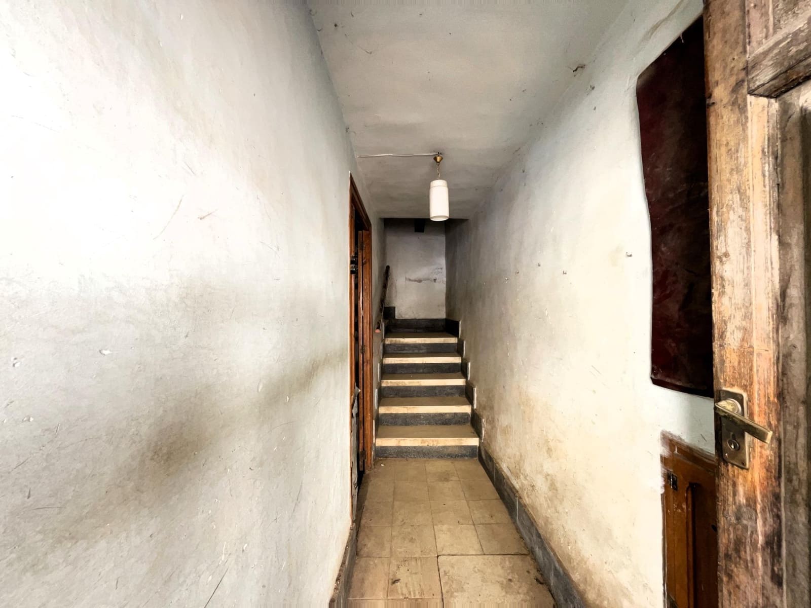 Casa de 3 habitaciones en Vilafranca en venta - 43.800 € (Ref: 8477951)