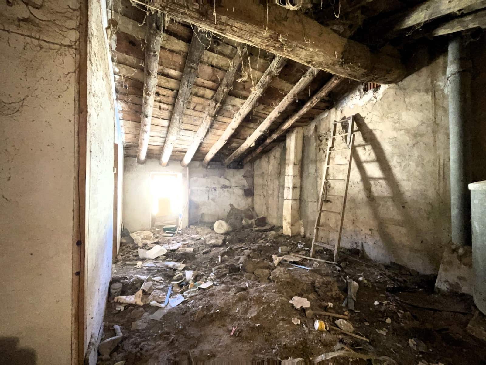 3 quarto Casa em Banda para venda em Vilafranca - 43 800 € (Ref: 8477951)