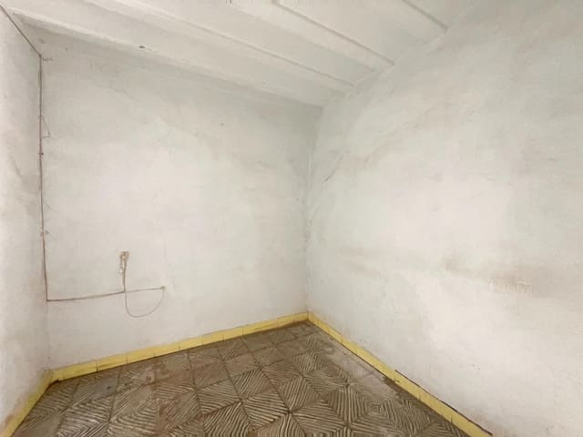 3 bedroom Townhouse for sale in Vilafranca - € 43,800 (Ref: 8477951)