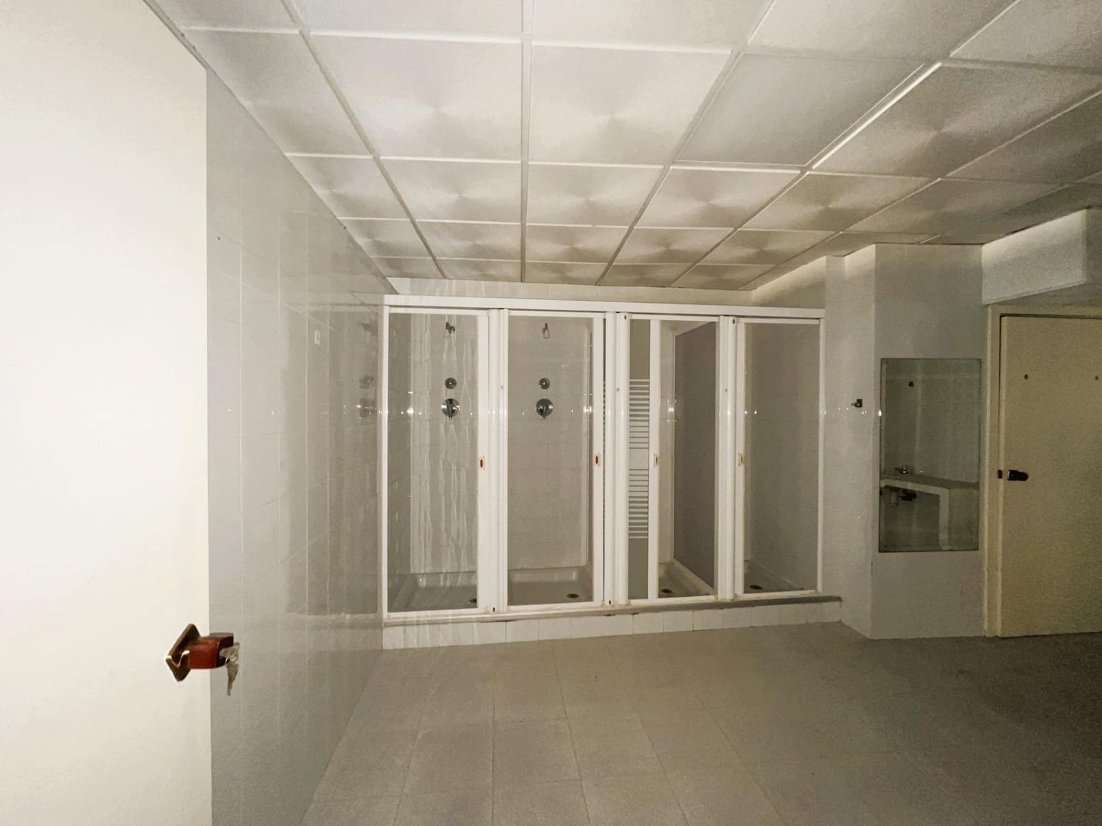 Ufficio in vendita in Castello de la Plana - 99.000 € (Rif: 8573988)