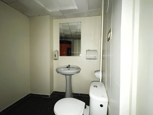 Büro zu verkaufen in Centro, Castelló de la Plana - 99.000 € (Ref: 8573988)