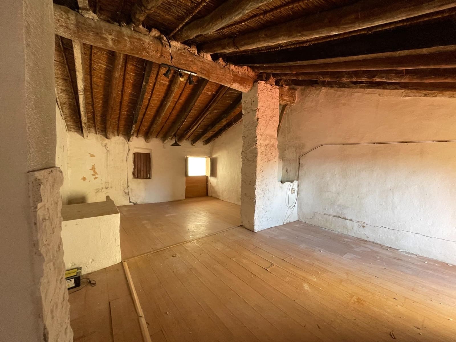 3 soveværelse Byhus til salg i Eslida - € 35.000 (Ref: 8601750)