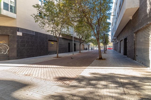 Commerciale da affittare in Sur, Castelló de la Plana - 1.490 € (Rif: 8671931)