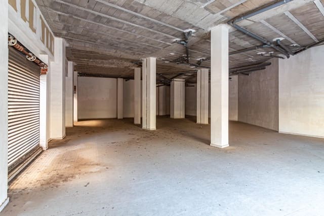 Kaupallinen vuokrattavana paikassa Sur, Castelló de la Plana - 1 490 € (Ref: 8671931)
