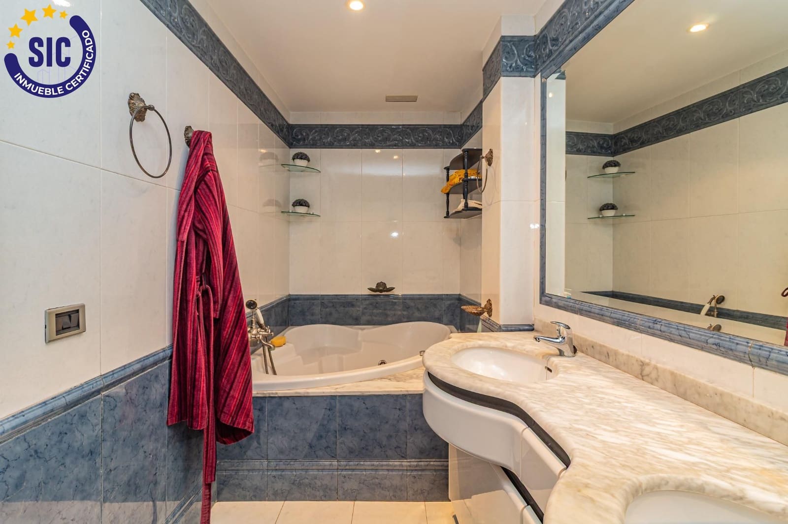 5 soveværelse Lejlighed til salg i Vila-real - € 270.000 (Ref: 8841269)