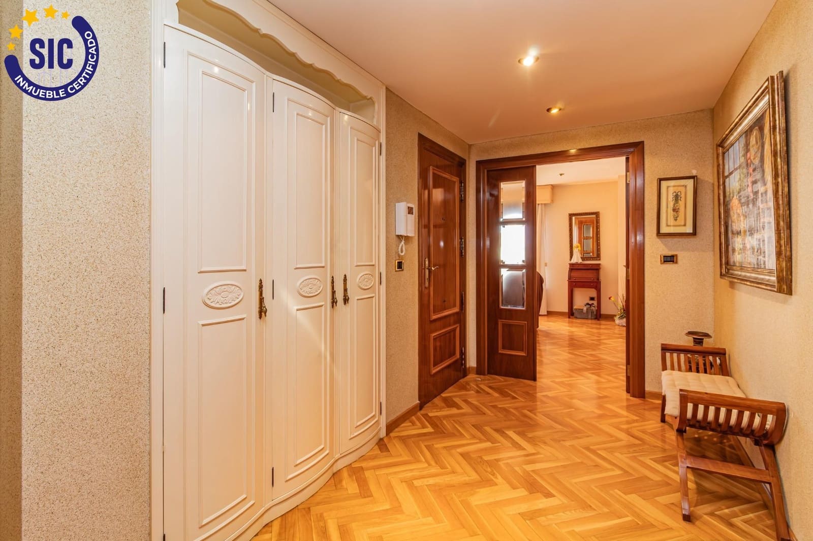 5 bedroom Flat for sale in Vila-real - € 270,000 (Ref: 8841269)