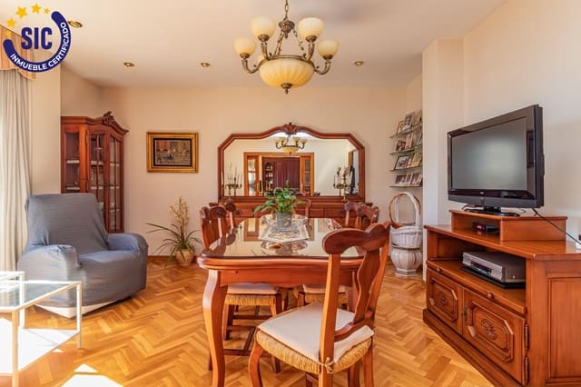 5 sovrum Lägenhet till salu i Vila-real - 270 000 € (Ref: 8841269)