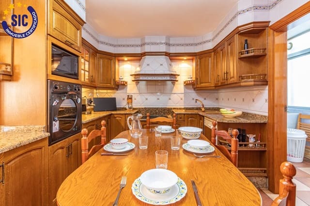 5 sovrum Lägenhet till salu i Vila-real - 270 000 € (Ref: 8841269)