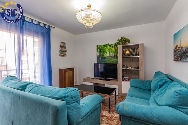 5 sovrum Lägenhet till salu i Centro, Castelló de la Plana - 325 000 € (Ref: 8928606)