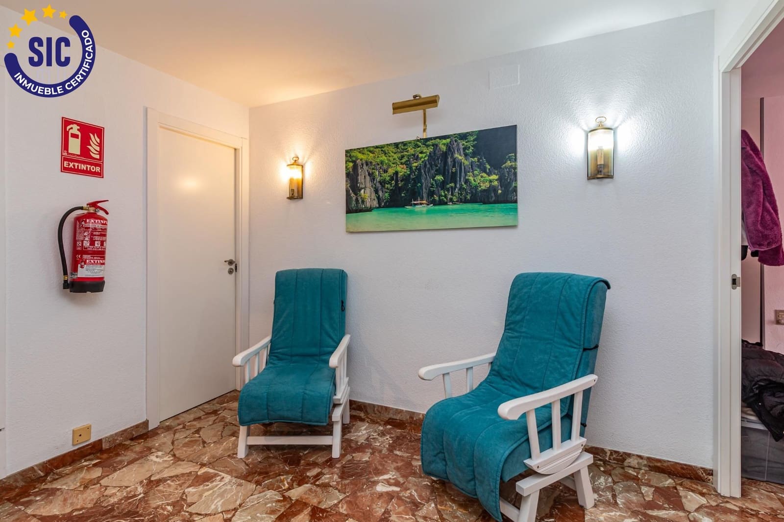 5 bedroom Flat for sale in Castello de la Plana with garage - € 325,000 (Ref: 8928606)
