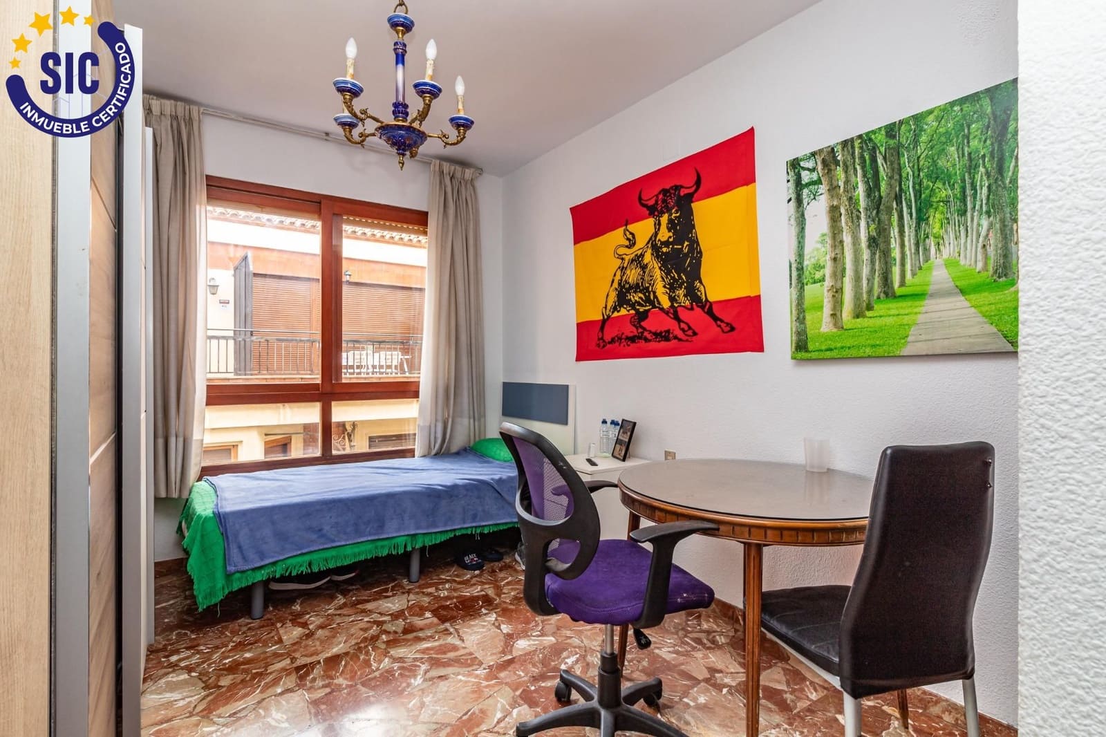 5 bedroom Flat for sale in Castello de la Plana with garage - € 325,000 (Ref: 8928606)