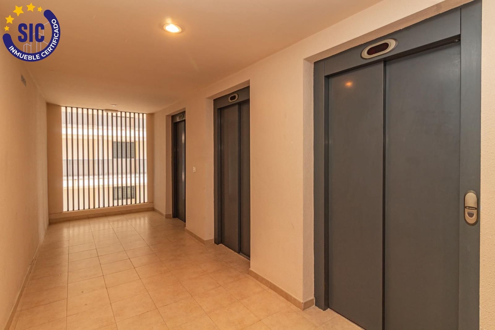 1 bedroom Apartment for sale in Oropesa  with pool - € 117,000 (Ref: 9026638)