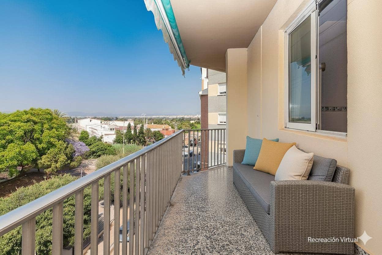 4 bedroom Flat for sale in Castello de la Plana - € 145,000 (Ref: 9085219)