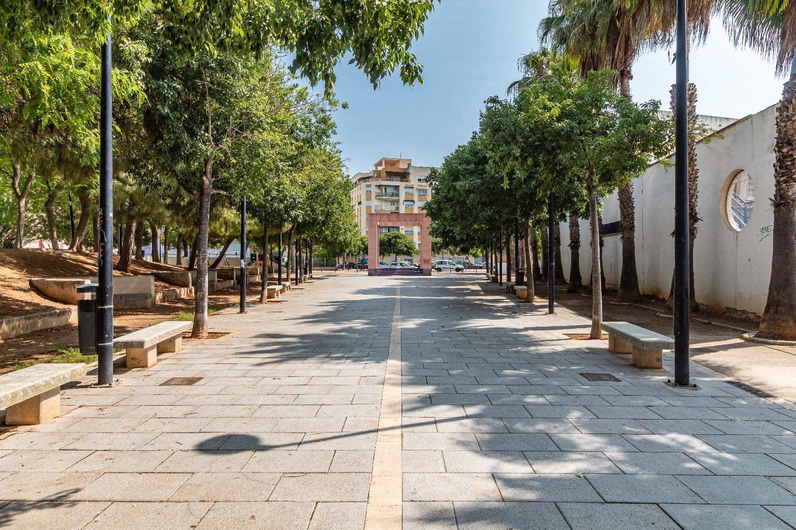 4 bedroom Flat for sale in Castello de la Plana - € 145,000 (Ref: 9085219)