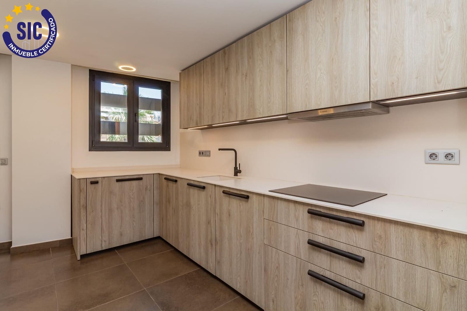 2 soverom Leilighet til salgs i Castello de la Plana - € 290 000 (Ref: 9107619)