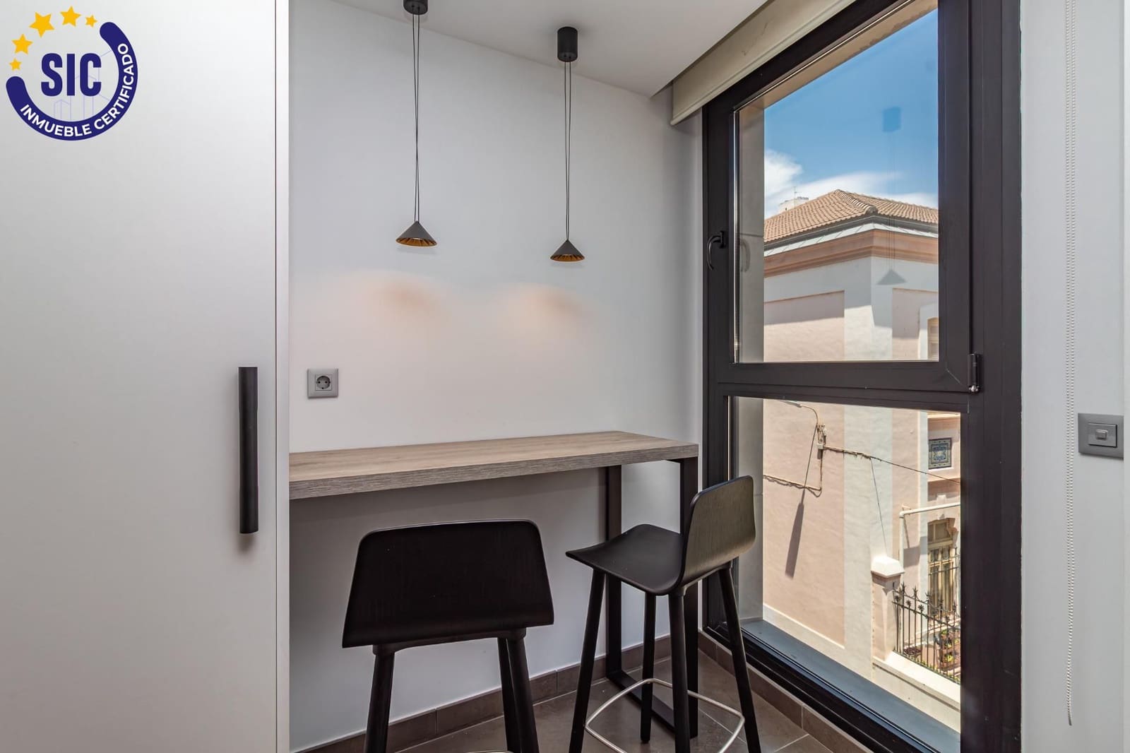 2 bedroom Flat for sale in Castello de la Plana - € 290,000 (Ref: 9107619)