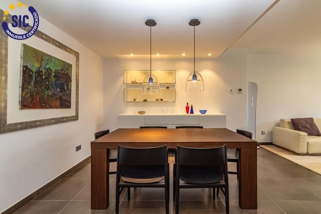 2 slaapkamer Flat te koop in Centro, Castelló de la Plana - € 290.000 (Ref: 9107619)