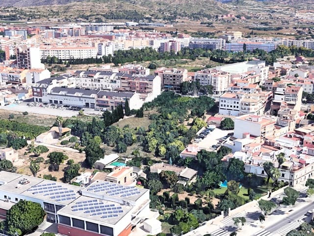 Terreno para Construção para venda em Oeste, Castelló de la Plana - 1 200 000 € (Ref: 9167327)