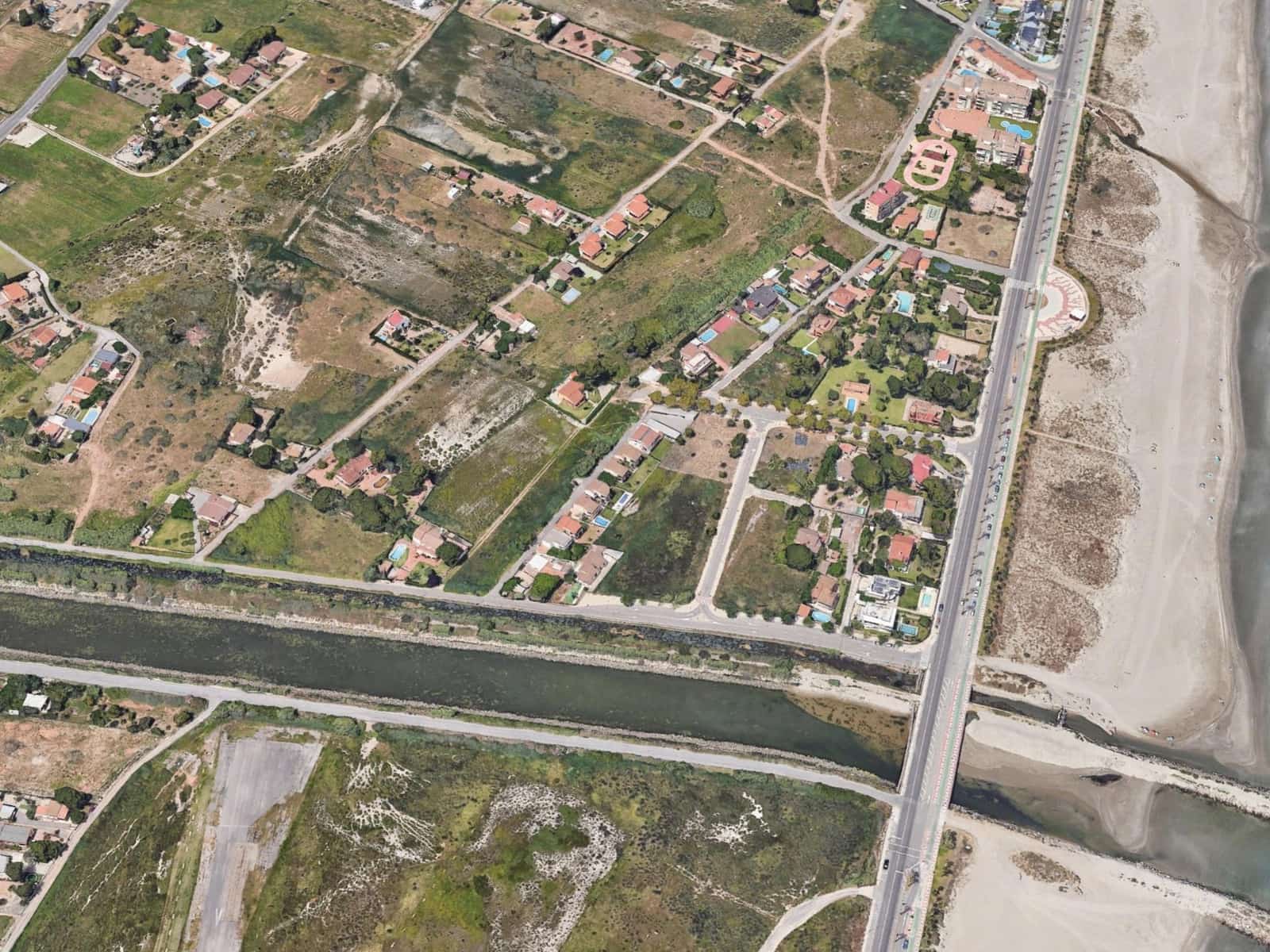 Mark till salu i Castello de la Plana - 109 000 € (Ref: 9206751)