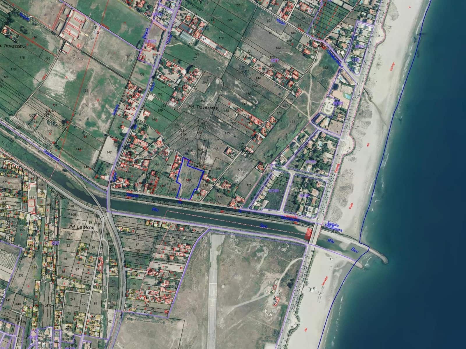 Mark till salu i Castello de la Plana - 109 000 € (Ref: 9206751)