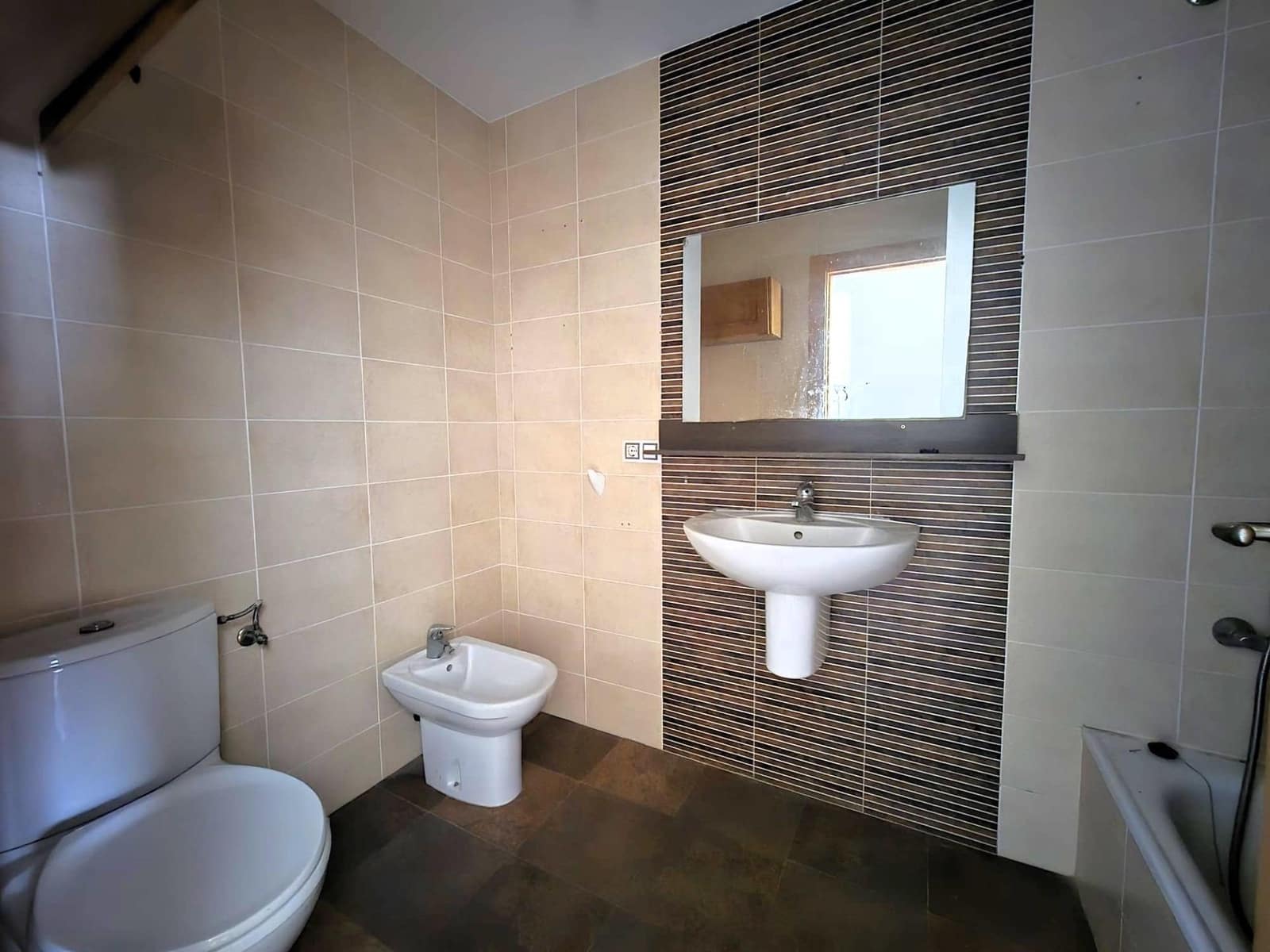 2 soveværelse Rækkehus til salg i Les Alqueries / Alquerias del Nino Perdido med garage - € 175.000 (Ref: 9341148)