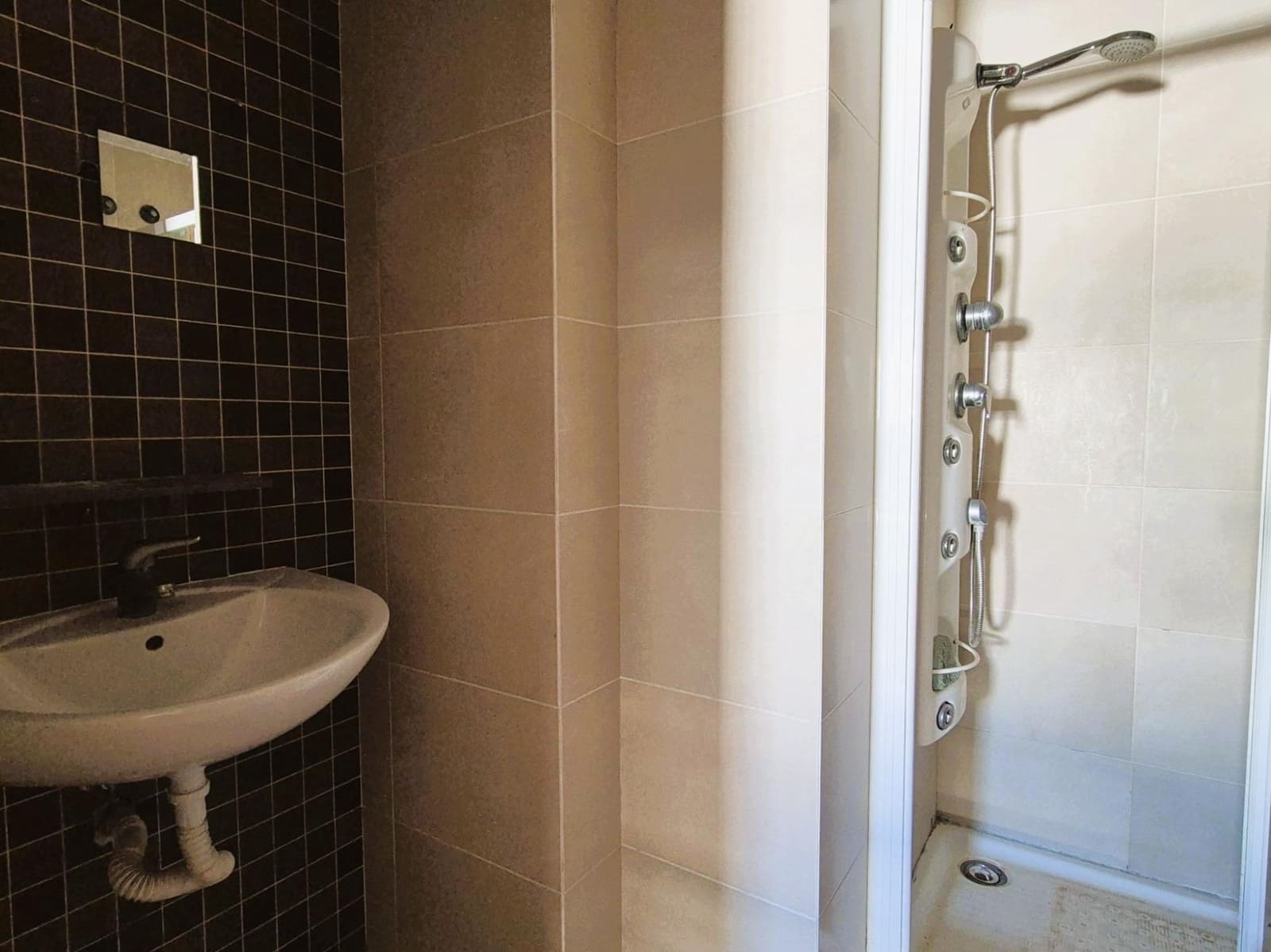 2 soveværelse Rækkehus til salg i Les Alqueries / Alquerias del Nino Perdido med garage - € 165.000 (Ref: 9341148)