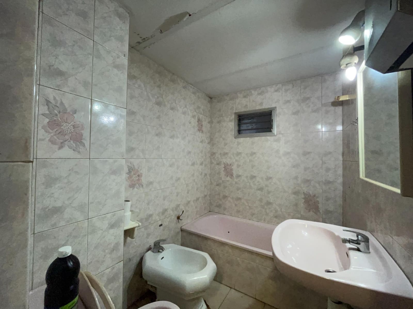 2 bedroom Commercial for rent in Vila-real - € 900 (Ref: 9414053)