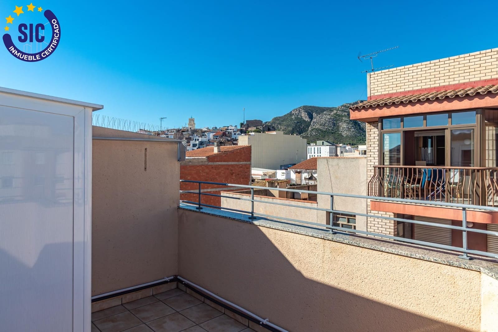 4 soverom Penthouse til salgs i Oropesa  - € 200 000 (Ref: 9415883)