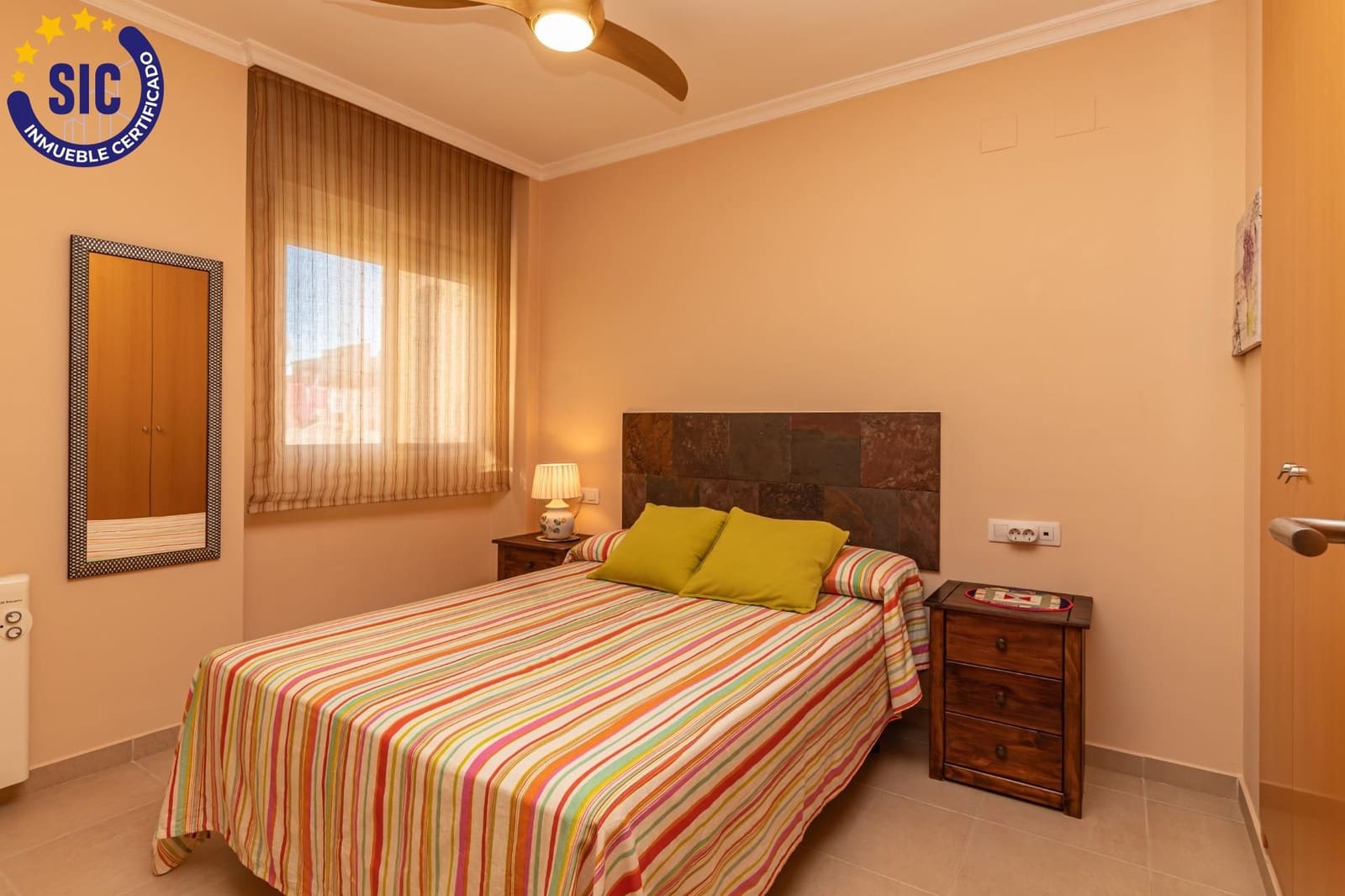 4 bedroom Penthouse for sale in Oropesa  - € 200,000 (Ref: 9415883)