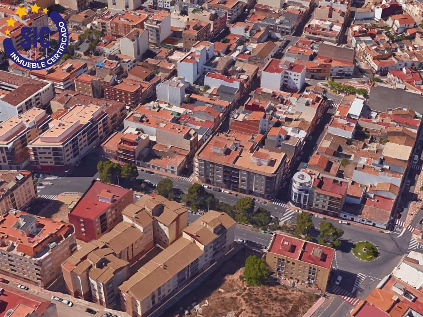 4 bedroom Penthouse for sale in Oropesa  - € 200,000 (Ref: 9415883)