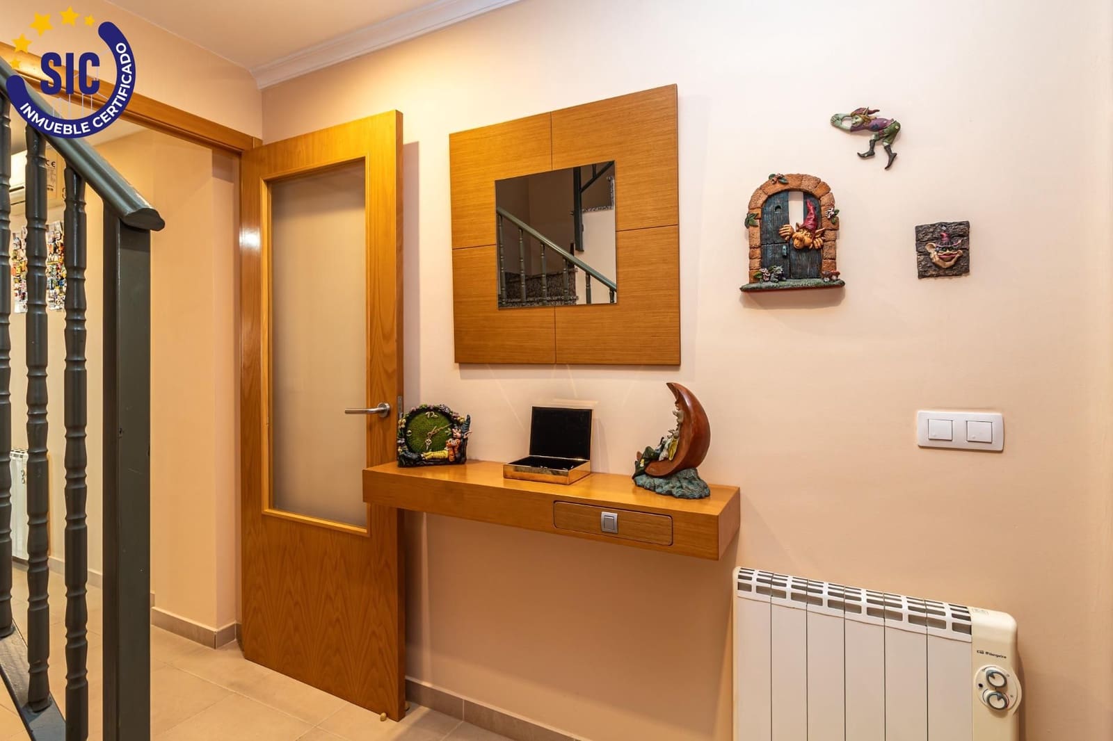 4 bedroom Penthouse for sale in Oropesa  - € 200,000 (Ref: 9415883)