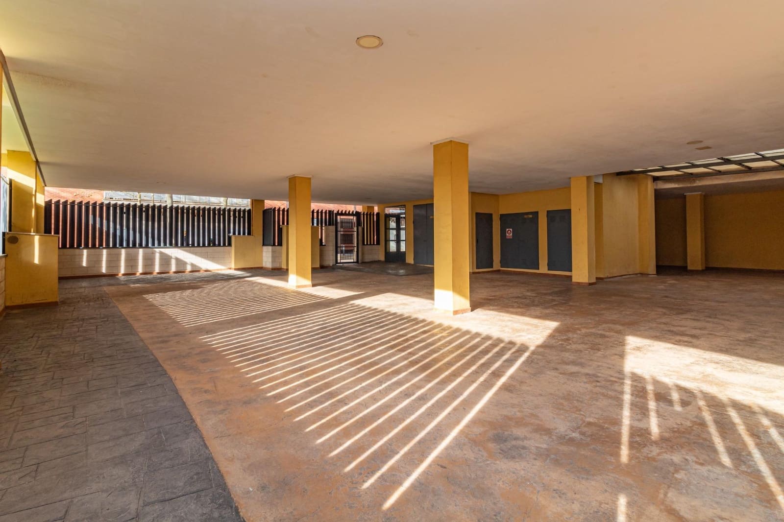 3 camera da letto Appartamento da affittare in Castello de la Plana con piscina - 1.200 € (Rif: 9415884)