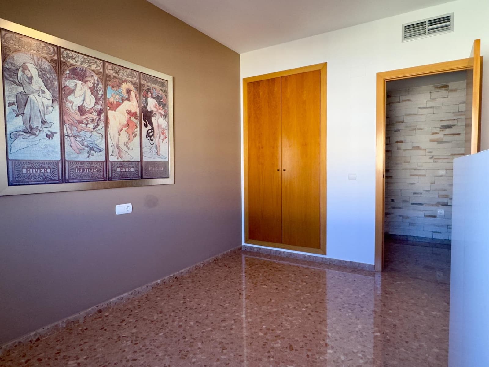 3 camera da letto Appartamento da affittare in Castello de la Plana con piscina - 1.200 € (Rif: 9415884)