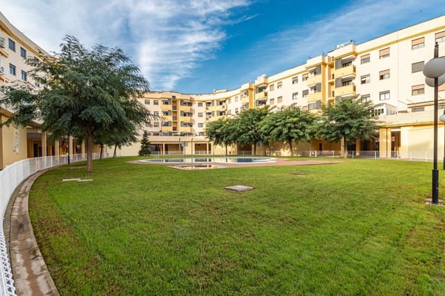 3 bedroom Flat for rent in Oeste, Castelló de la Plana with pool - € 1,200 (Ref: 9415884)